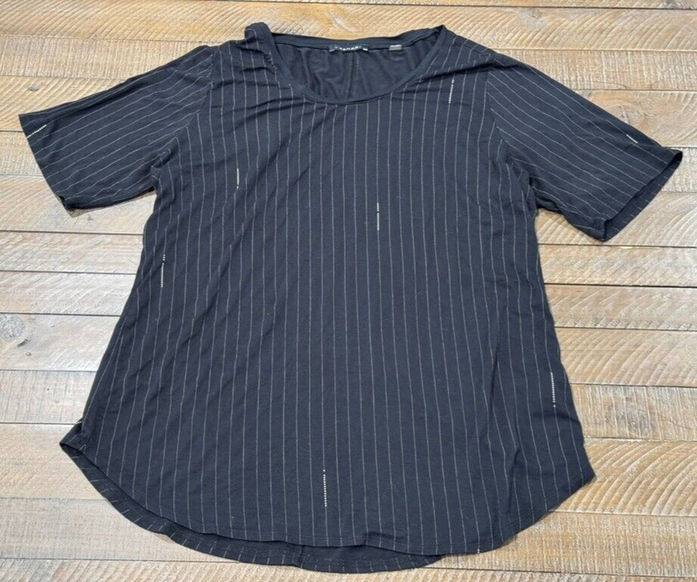T Tahari Black Horizontal Stripe Basic T-Shirt Rayon Blend - Size L